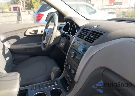 2009 Chevrolet Traverse Ls z USA, uszkodzony, nr VIN 1GNER13D59S172579